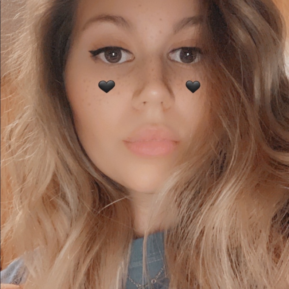 Meet your Posher, Allie